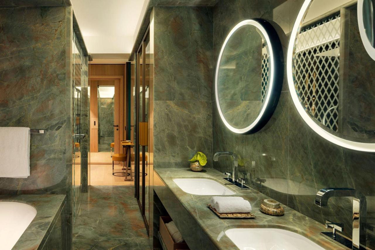 Bvlgari Hotel Roma ภายนอก รูปภาพ